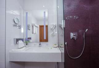 Гостиница Best Western PLUS Centre Hotel Санкт-Петербург Джуниор сюит с видом на город-7